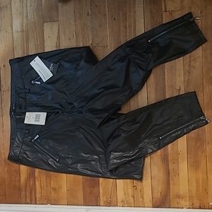 Guess Jet black multi leather skinny pants size 8